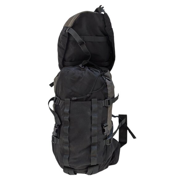 Madden Boulder, CO Internal Backpack - Size Medium - Picture 6 of 13